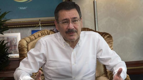 Melih Gökçek felç mi geçirdi? Oğlundan açıklama