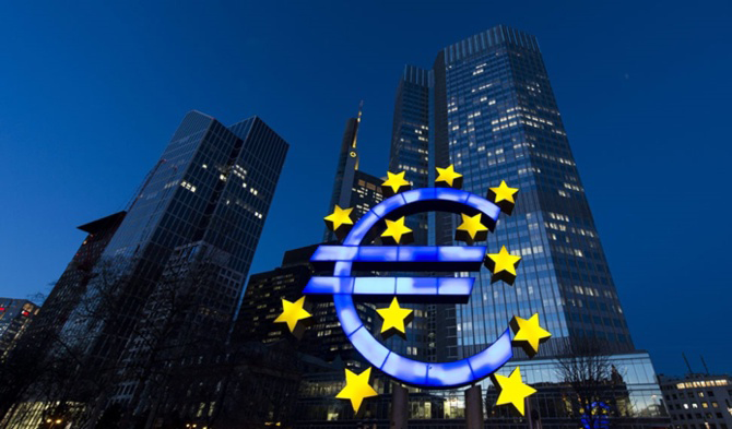Euro Bölgesi ekonomisinde yavaşlama işareti