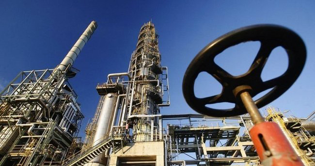 Ukrayna- Rusya'nın petrol tesisini vurduk