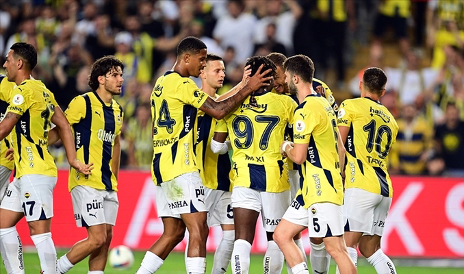Fenerbahçe, Avrupa'da tur için sahada! İşte muhtemel 11'ler