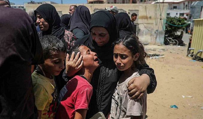 İsrail, güvenli ilan ettiği bölgeye saldırı düzenledi