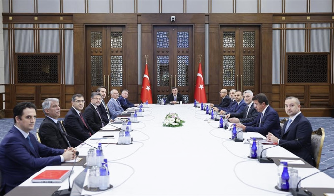 EKK- Ekonomi programından olumlu sonuçlar almaya devam ediyoruz