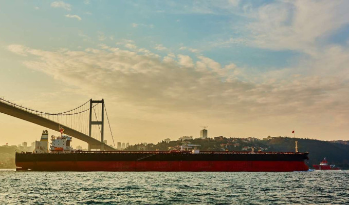 Türkiye'nin ham petrol ithalatı ağustosta azaldı