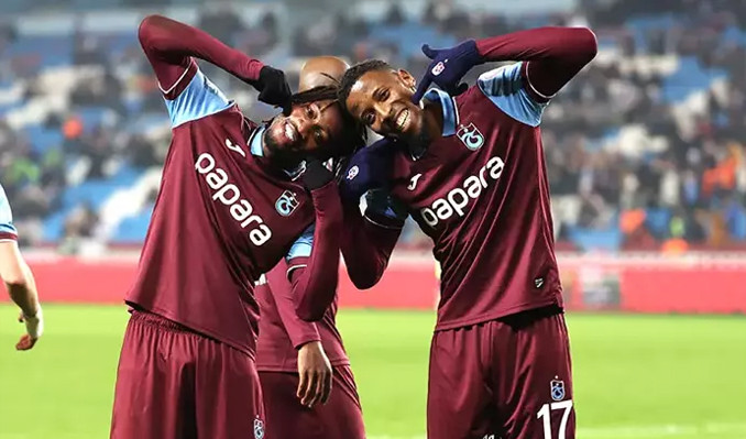 Trabzonspor kupada Alanyaspor'u rahat geçti