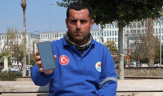 Uykuda hırsızlık- 296 bin lirasını dolandırıcılara kaptırdı!