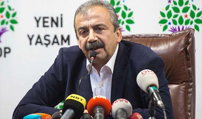 Prof. Dr. Bingür Sönmez Sırrı Süreyya Önder için olası riskleri anlattı- Ameliyat 6 saati aşabilir