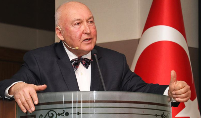 Ahmet Ercan'dan İstanbul için deprem tarihi tahmini