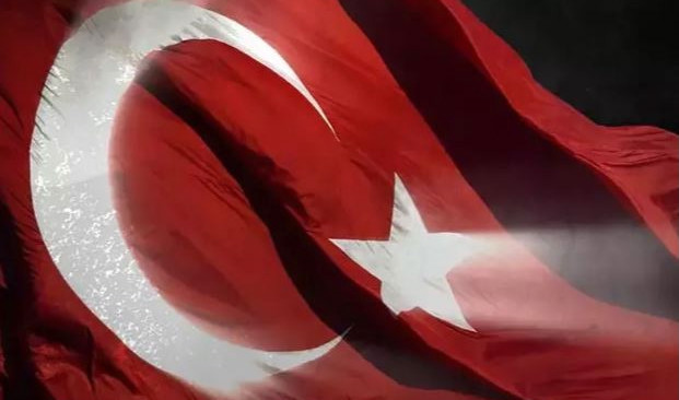 15 Temmuz “En Uzun Gece” ile sahneye taşınıyor