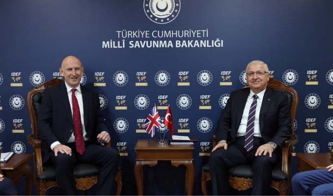 Eurofighter için İngiltere ile imzalar atıldı!