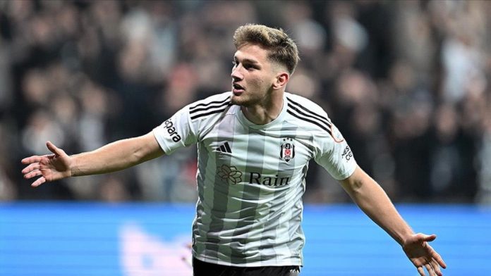 Beşiktaş’ın genç forveti Semih Kılıçsoy’dan veda- “Aileden ayrılıyorum”