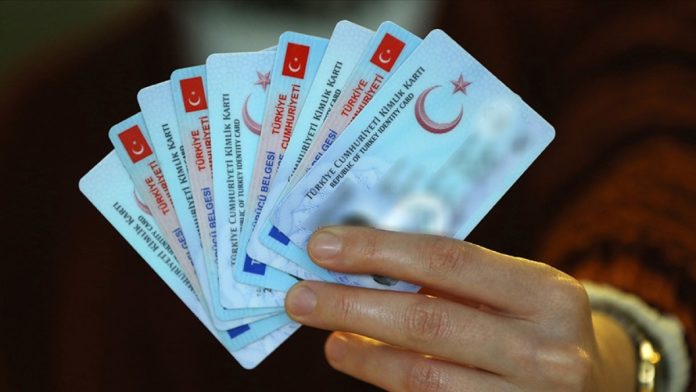 Bakan Yerlikaya'dan eski tip ehliyet uyarısı