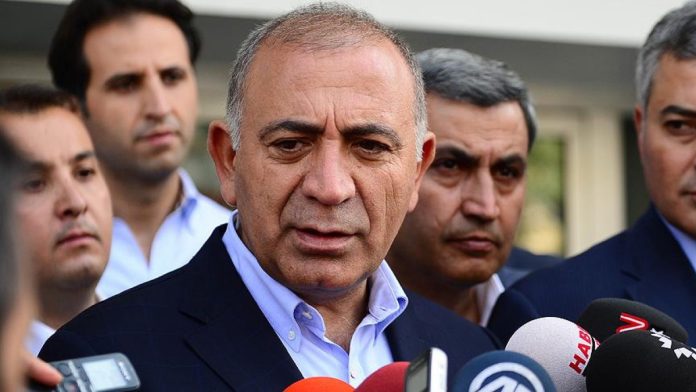 Gürsel Tekin, Barış Yarkadaş ve Berhan Şimşek CHP'den ihraç edildi