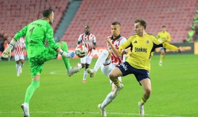 Fenerbahçe, Samsun'da fırsat tepti!