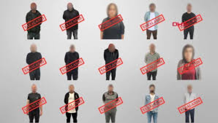 Kırmızı bültenle aranan 13 suçlu Türkiye'de