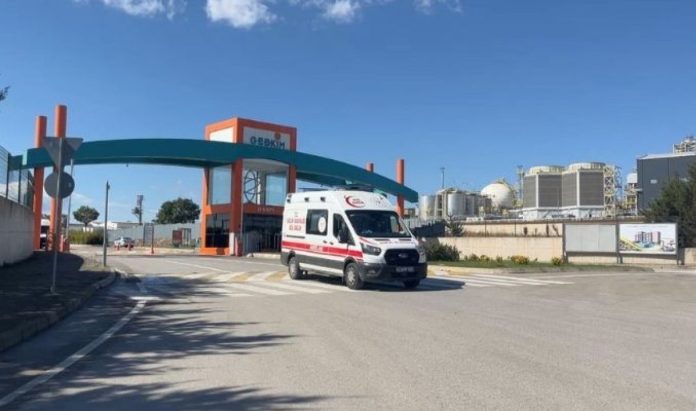 Kocaeli'nde patlama- Petrokimya tesisinde 2 işçi yaşamını yitirdi