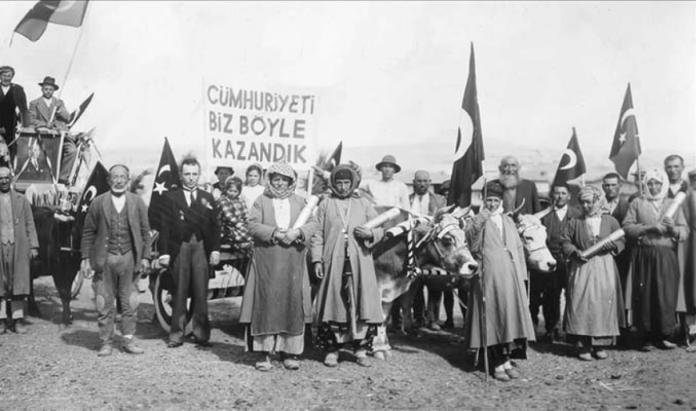 MEB, Cumhuriyet’in ilk yıllarını yapay zeka ile canlandırdı