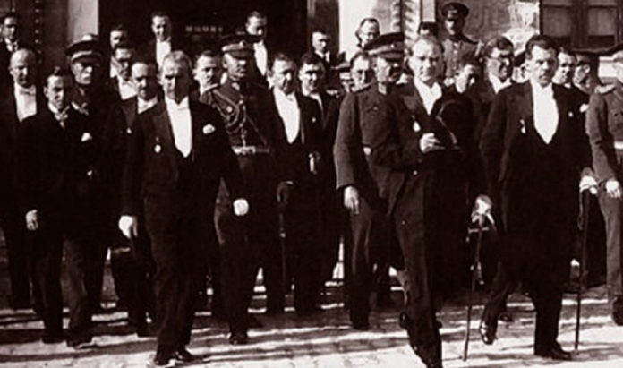 Türkiye Cumhuriyeti 102 yaşında